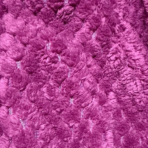 Plush Textured Robe - Picture 3 of 3